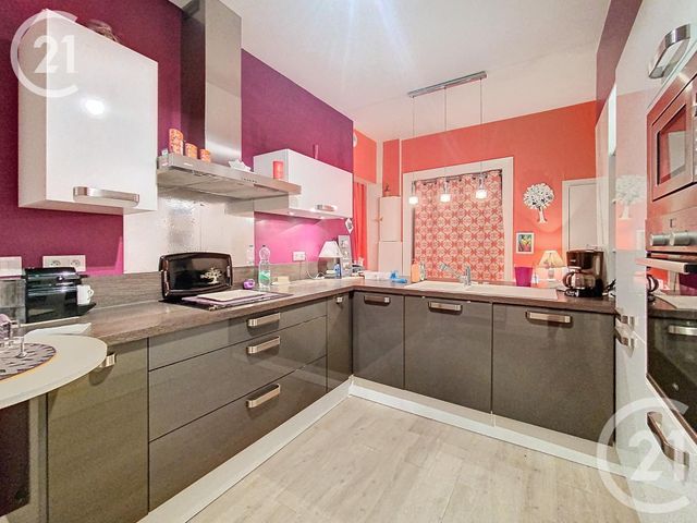 Appartement F3 à vendre - 3 pièces - 69,48 m2 - Bois Guillaume - 76 - HAUTE-NORMANDIE