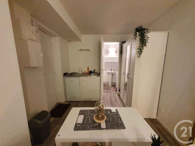 Appartement Studio à louer - 1 pièce - 18 m2 - Rouen - 76 - HAUTE-NORMANDIE