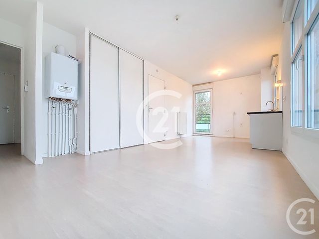 Appartement F2 à louer MONT ST AIGNAN