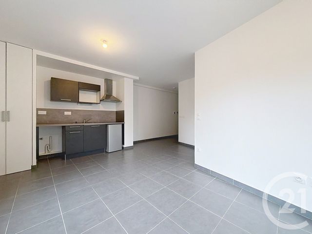 Appartement F2 &agrave; louer - 2 pi&egrave;ces - 45,42 m2 - Rouen - 76 - HAUTE-NORMANDIE