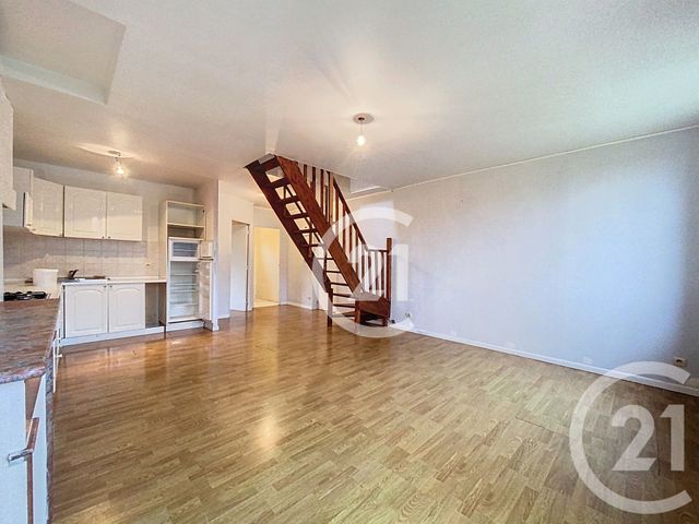 Appartement F3 &agrave; louer - 3 pi&egrave;ces - 54,46 m2 - Fiquefleur Equainville - 27 - HAUTE-NORMANDIE