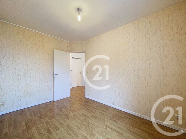 Appartement F3 &agrave; louer - 3 pi&egrave;ces - 54,46 m2 - Fiquefleur Equainville - 27 - HAUTE-NORMANDIE