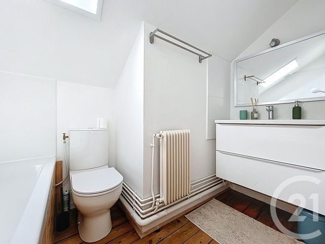 Appartement F4 &agrave; louer - 4 pi&egrave;ces - 62,82 m2 - Rouen - 76 - HAUTE-NORMANDIE