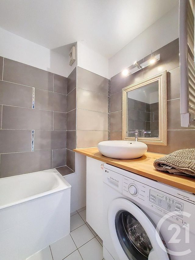 Appartement F3 &agrave; louer - 3 pi&egrave;ces - 70,44 m2 - Rouen - 76 - HAUTE-NORMANDIE