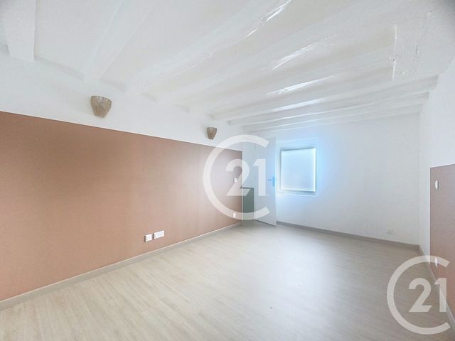 Maison &agrave; louer - 4 pi&egrave;ces - 78,90 m2 - Pitres - 27 - HAUTE-NORMANDIE