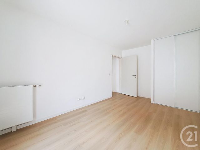 Appartement F4 &agrave; louer - 4 pi&egrave;ces - 80,30 m2 - Rouen - 76 - HAUTE-NORMANDIE