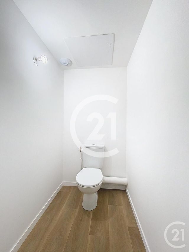 Maison &agrave; louer - 4 pi&egrave;ces - 88,18 m2 - Grand Couronne - 76 - HAUTE-NORMANDIE