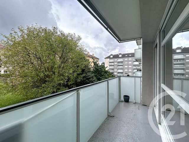 Appartement T3 &agrave; louer - 3 pi&egrave;ces - 62,68 m2 - Petit Couronne - 76 - HAUTE-NORMANDIE