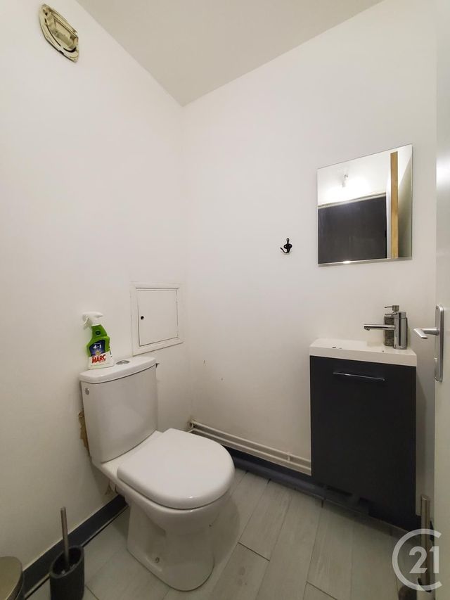 Appartement F2 &agrave; louer - 2 pi&egrave;ces - 58,65 m2 - Rouen - 76 - HAUTE-NORMANDIE