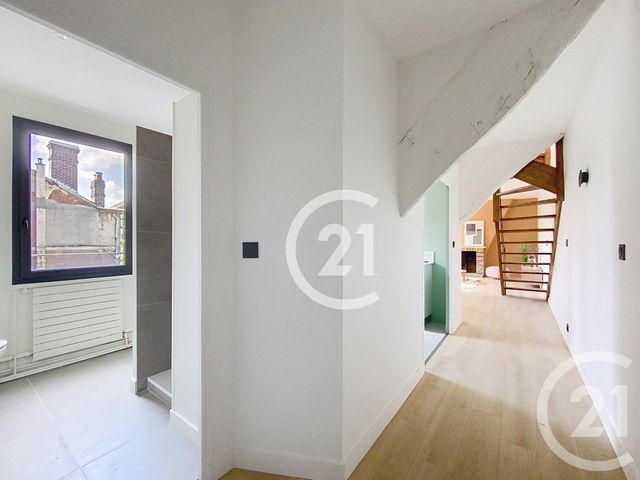 Appartement Duplex f3 &agrave; louer - 3 pi&egrave;ces - 62,23 m2 - Rouen - 76 - HAUTE-NORMANDIE