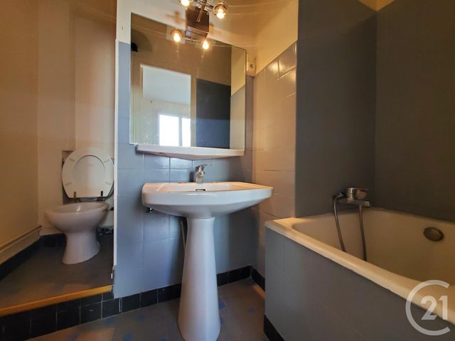 Appartement F3 &agrave; louer - 3 pi&egrave;ces - 62 m2 - Rouen - 76 - HAUTE-NORMANDIE