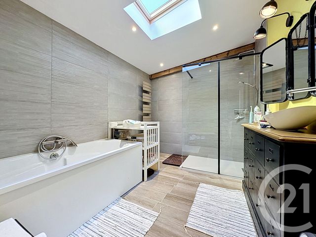Maison &agrave; vendre - 6 pi&egrave;ces - 121 m2 - Sotteville Les Rouen - 76 - HAUTE-NORMANDIE