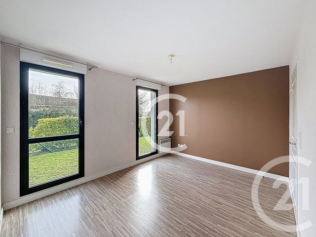 Appartement F4 &agrave; louer - 4 pi&egrave;ces - 109,75 m2 - Franqueville St Pierre - 76 - HAUTE-NORMANDIE