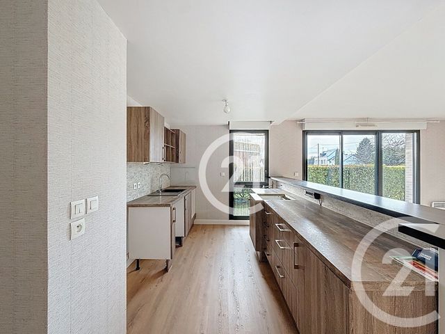 Appartement F4 &agrave; louer - 4 pi&egrave;ces - 109,75 m2 - Franqueville St Pierre - 76 - HAUTE-NORMANDIE