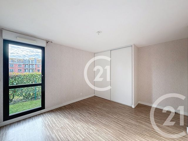 Appartement F4 &agrave; louer - 4 pi&egrave;ces - 109,75 m2 - Franqueville St Pierre - 76 - HAUTE-NORMANDIE