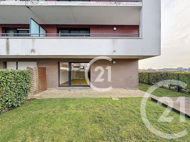 Appartement F4 &agrave; louer - 4 pi&egrave;ces - 109,75 m2 - Franqueville St Pierre - 76 - HAUTE-NORMANDIE