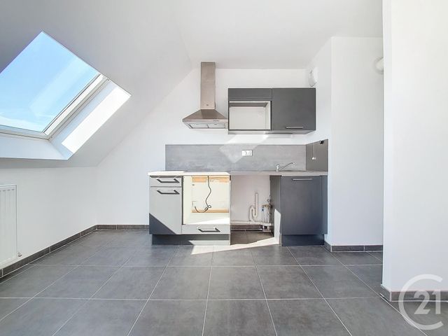 Appartement F3 &agrave; louer - 3 pi&egrave;ces - 68,42 m2 - Rouen - 76 - HAUTE-NORMANDIE