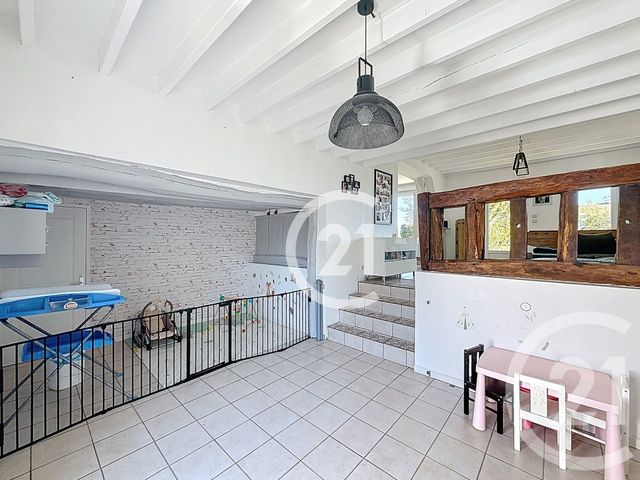 Maison &agrave; louer - 7 pi&egrave;ces - 190 m2 - Franqueville St Pierre - 76 - HAUTE-NORMANDIE