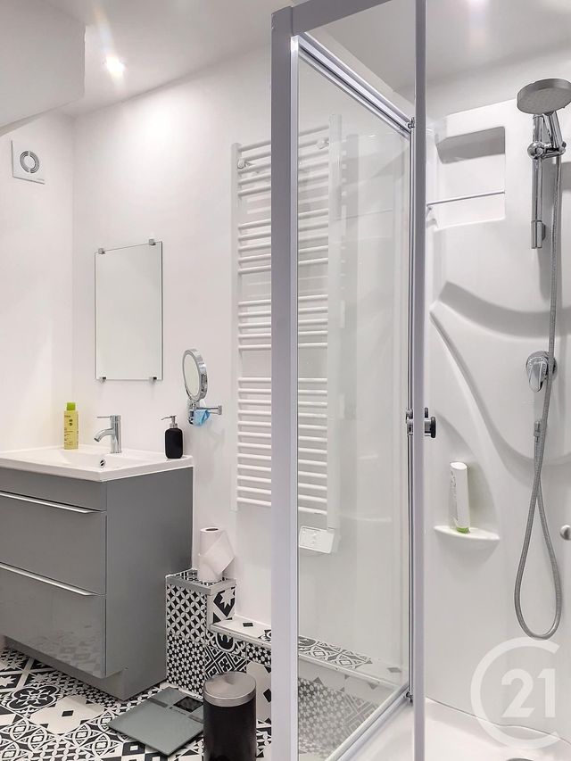 Appartement F5 &agrave; louer - 5 pi&egrave;ces - 74 m2 - Rouen - 76 - HAUTE-NORMANDIE