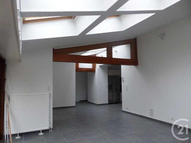 Maison &agrave; louer - 8 pi&egrave;ces - 197,80 m2 - Rouen - 76 - HAUTE-NORMANDIE
