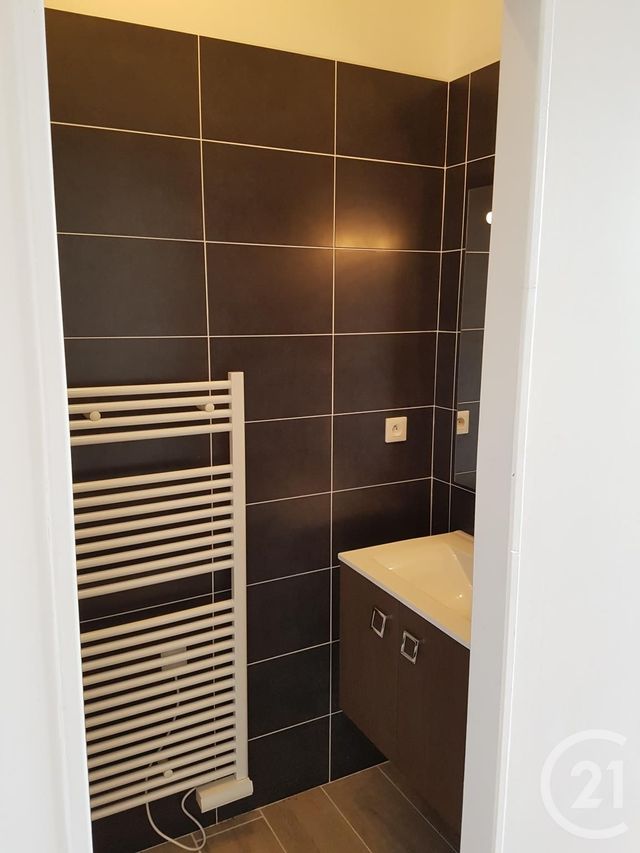 Appartement F3 &agrave; louer - 3 pi&egrave;ces - 65,10 m2 - Rouen - 76 - HAUTE-NORMANDIE