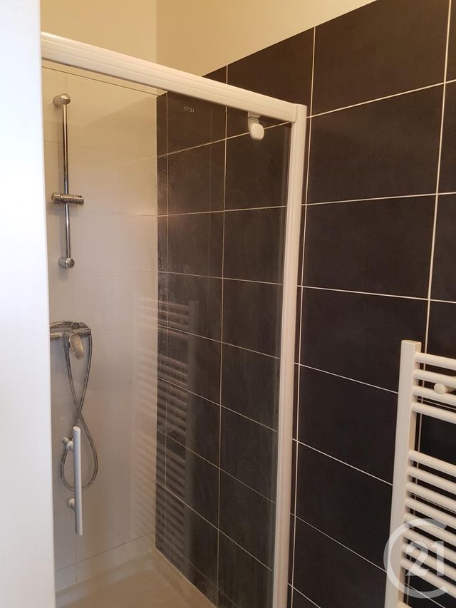 Appartement F3 &agrave; louer - 3 pi&egrave;ces - 65,10 m2 - Rouen - 76 - HAUTE-NORMANDIE