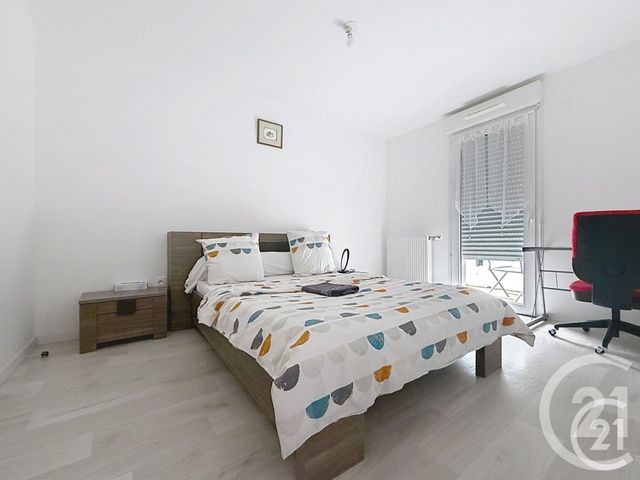 Appartement F5 &agrave; louer - 5 pi&egrave;ces - 94,32 m2 - Rouen - 76 - HAUTE-NORMANDIE
