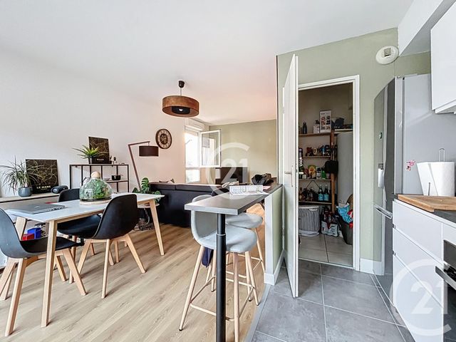 Appartement F3 &agrave; louer - 3 pi&egrave;ces - 61,91 m2 - Rouen - 76 - HAUTE-NORMANDIE