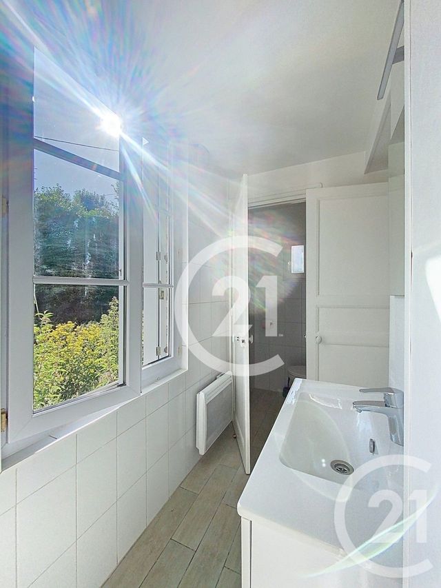 Appartement F1bis &agrave; louer - 2 pi&egrave;ces - 25,25 m2 - Bihorel - 76 - HAUTE-NORMANDIE