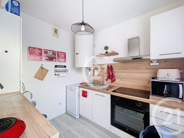 Appartement F1 &agrave; louer - 1 pi&egrave;ce - 32,67 m2 - Deville Les Rouen - 76 - HAUTE-NORMANDIE