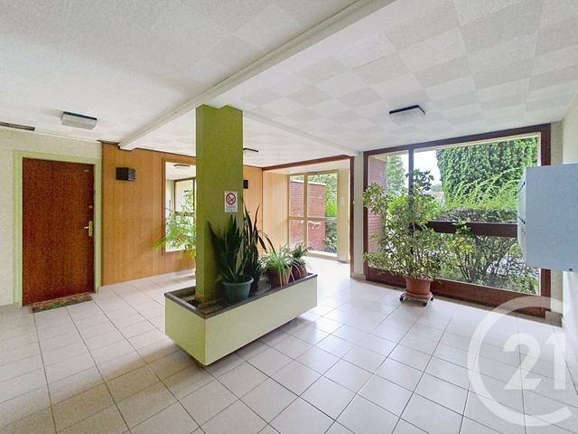 Appartement F5 &agrave; louer - 4 pi&egrave;ces - 72 m2 - Bihorel - 76 - HAUTE-NORMANDIE