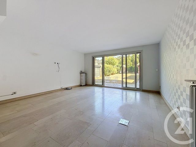 Maison &agrave; louer - 8 pi&egrave;ces - 192,86 m2 - Rouen - 76 - HAUTE-NORMANDIE