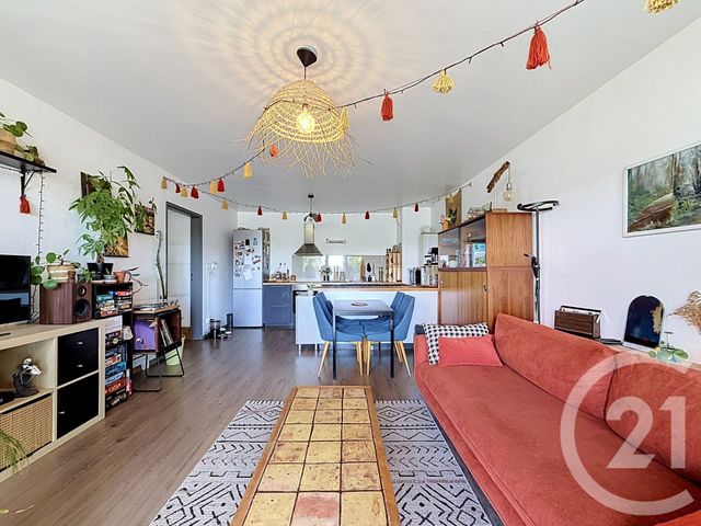 Appartement F3 &agrave; vendre - 3 pi&egrave;ces - 65,12 m2 - Deville Les Rouen - 76 - HAUTE-NORMANDIE