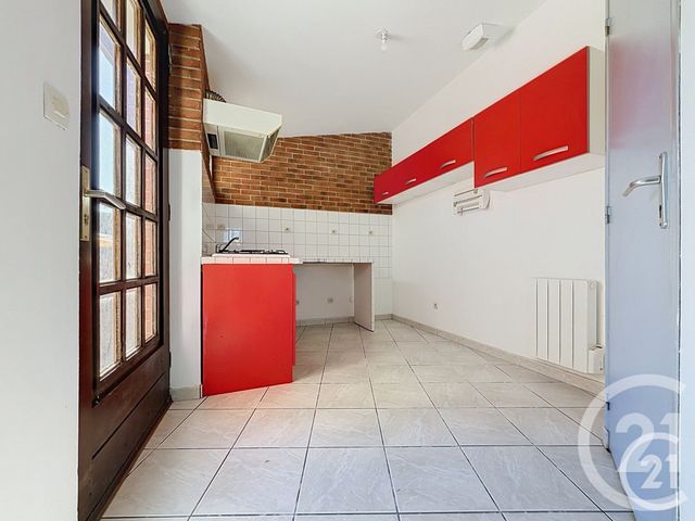 Appartement F2 &agrave; louer - 2 pi&egrave;ces - 55,50 m2 - Caudebec Les Elbeuf - 76 - HAUTE-NORMANDIE